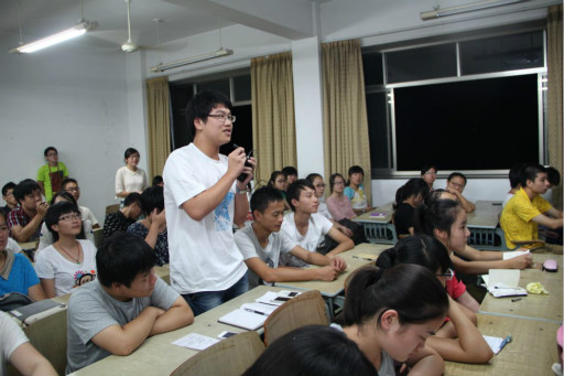 法学分院举行新老生交流会