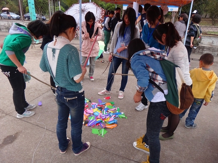 普法于游 寓教于乐――记浙江师范大学行知学院实训基地普法游园活动