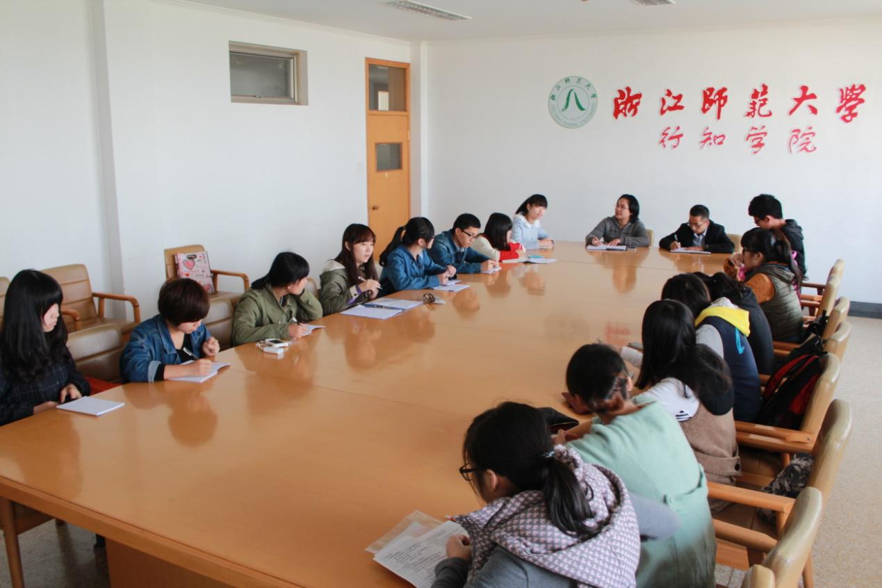 “各有难处，相互促进”――法学分院召开学生会干部工作交流会议