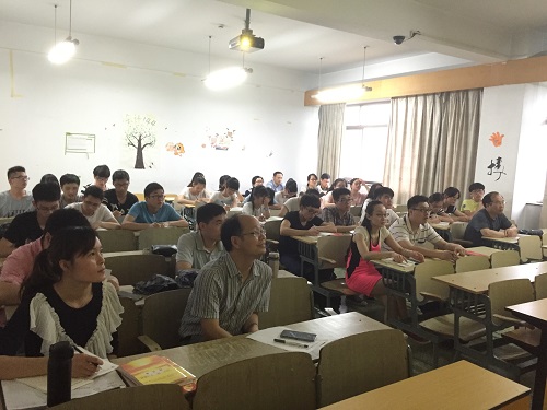 理学分院党支部“两学一做”专题支部学习活动顺利开展